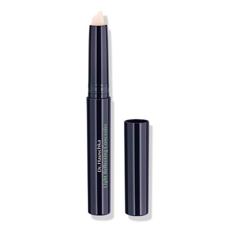 Dr. Hauschka light reflecting concealer 
